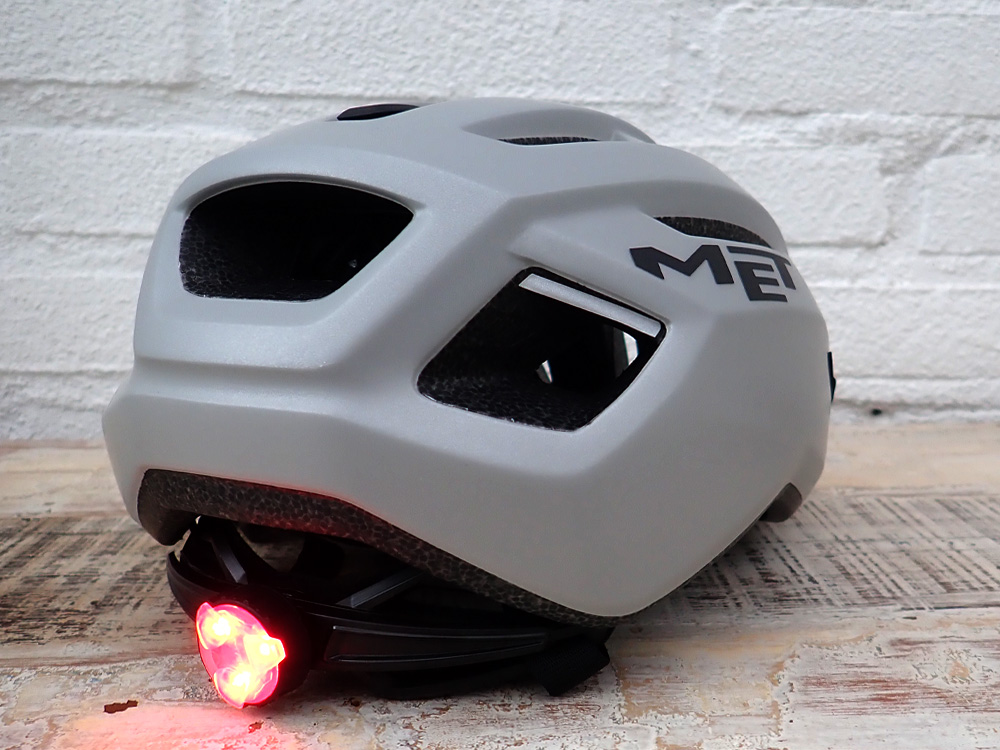 patroon aankomst De eigenaar Op pad met de MET Allroad helm | Mountainbike.nl