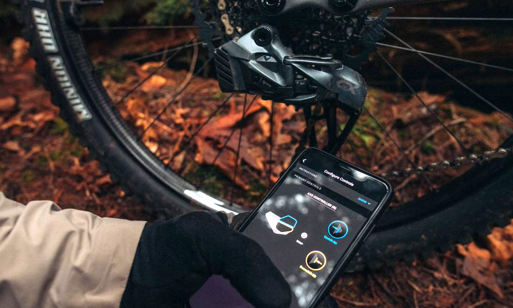 sram axs