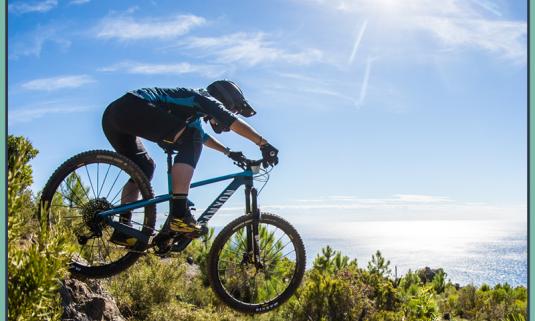 /sites/default/files/styles/article_list_xs/public/2019-06/canyon-strive-1.jpg?itok=an2KFD3E