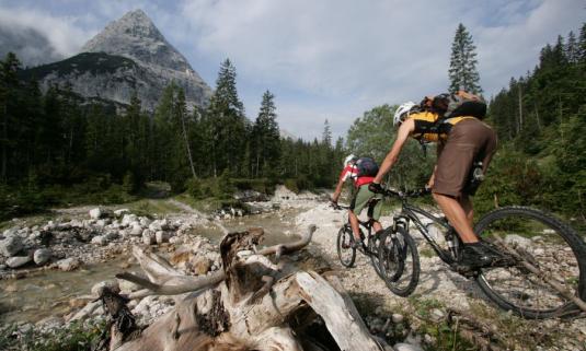 /sites/default/files/styles/article_list_xs/public/2019-06/mtb09_c_tza_Eisenschink_39af6ab595.jpg?itok=hj7Q7KaI