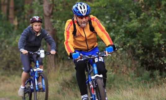 /sites/default/files/styles/article_list_xs/public/2019-06/ovv%20foto%20sportplaat.jpg?itok=rXM_XkTw