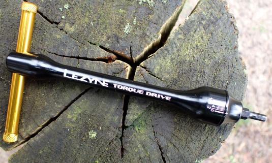 /sites/default/files/styles/article_list_xs/public/2022-02/lezyne-torque-1m.jpg?itok=pW0RtqEr