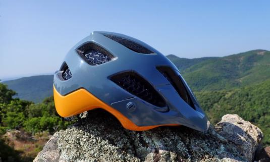 /sites/default/files/styles/article_list_xs/public/2025-06/Bontrager-blaze-1.jpg?itok=QLAH7AyX