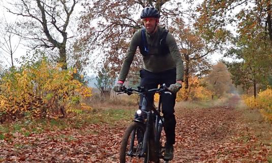 /sites/default/files/styles/article_list_xs/public/2025-11/Agu-groen-1.jpg?itok=1pv6o1n1