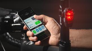 Met Smart Connect kan je meerdere lampen op elkaar aansluiten.